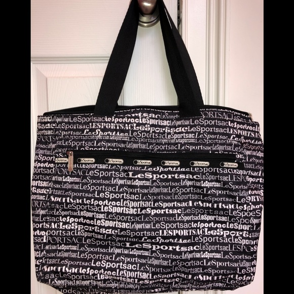 Lesportsac Handbags - LeSportsac Vintage Tote
